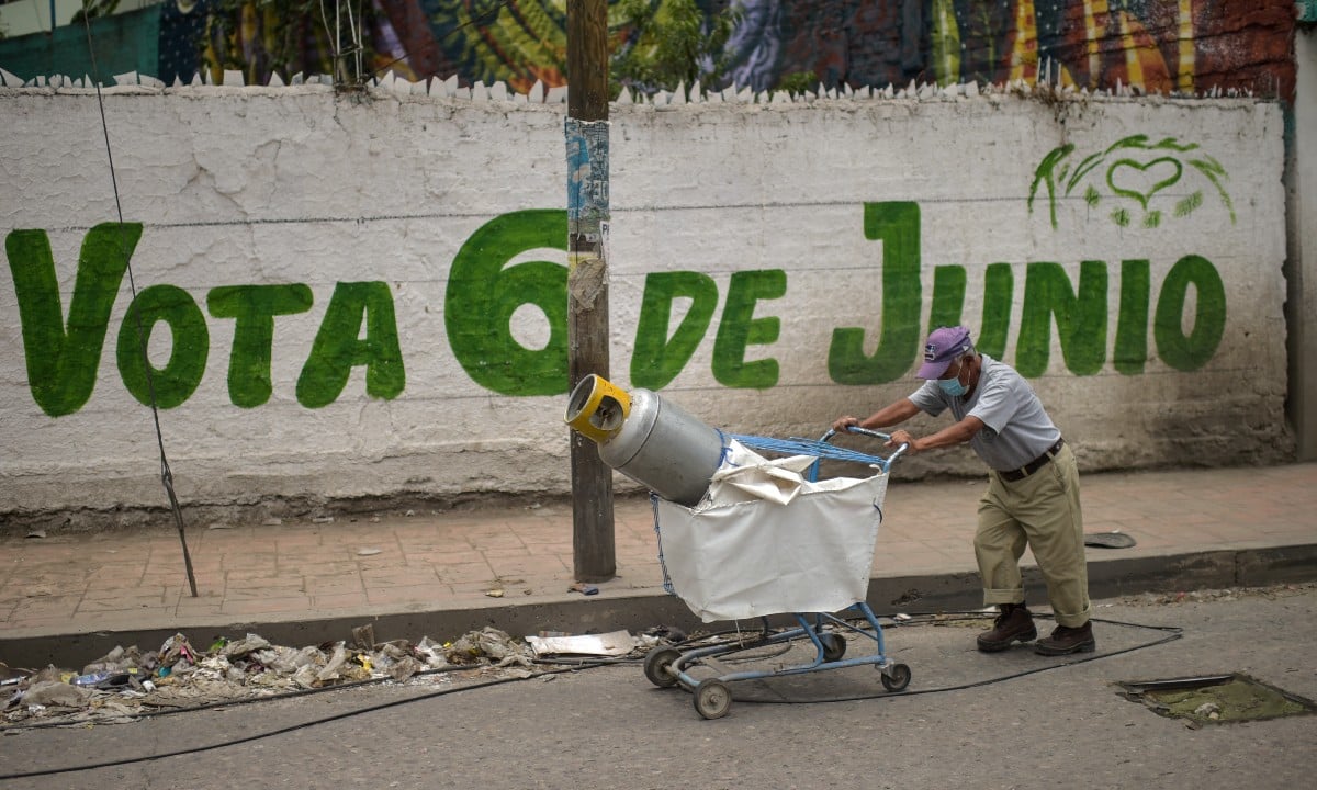 Candidato a prefeito é assassinado no leste do México
