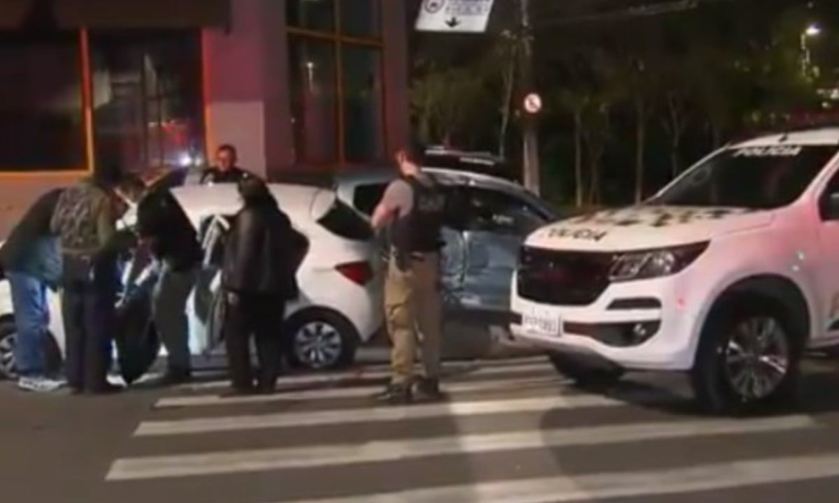Policiais admitem que jovens executados em São Paulo não atiraram contra eles