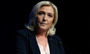 O que explica a presença da extrema-direita no segundo turno da França?