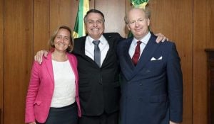 Bolsonaro participou do encontro com a vice-líder da ultradireita alemã