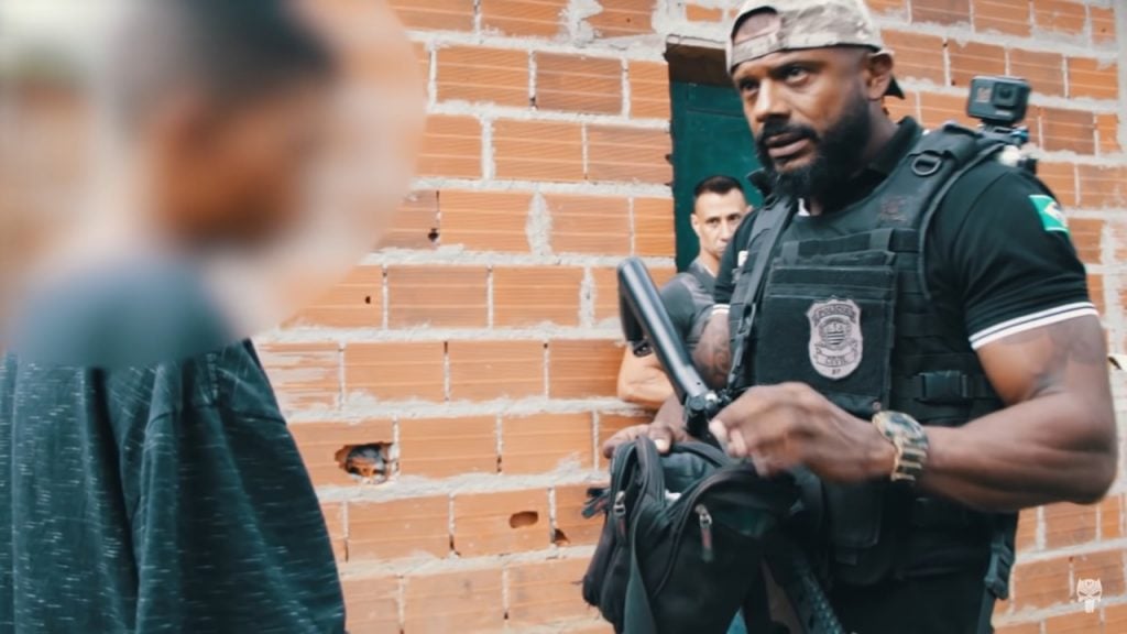 O Brasil não precisa dos falsos policiais youtubers