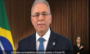 Na TV, Queiroga diz que 100% dos adultos receberão a 2ª dose até dezembro