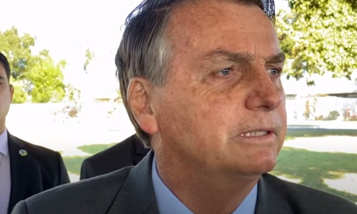 Bolsonaro diz que não há escândalo de corrupção no governo, mas que pode acontecer