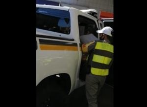 Manifestante é detida durante “motociata” de Bolsonaro