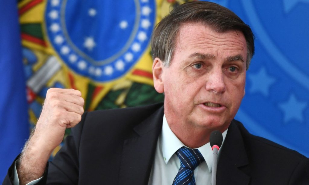 Bolsonaro agora mira gestões da caixa