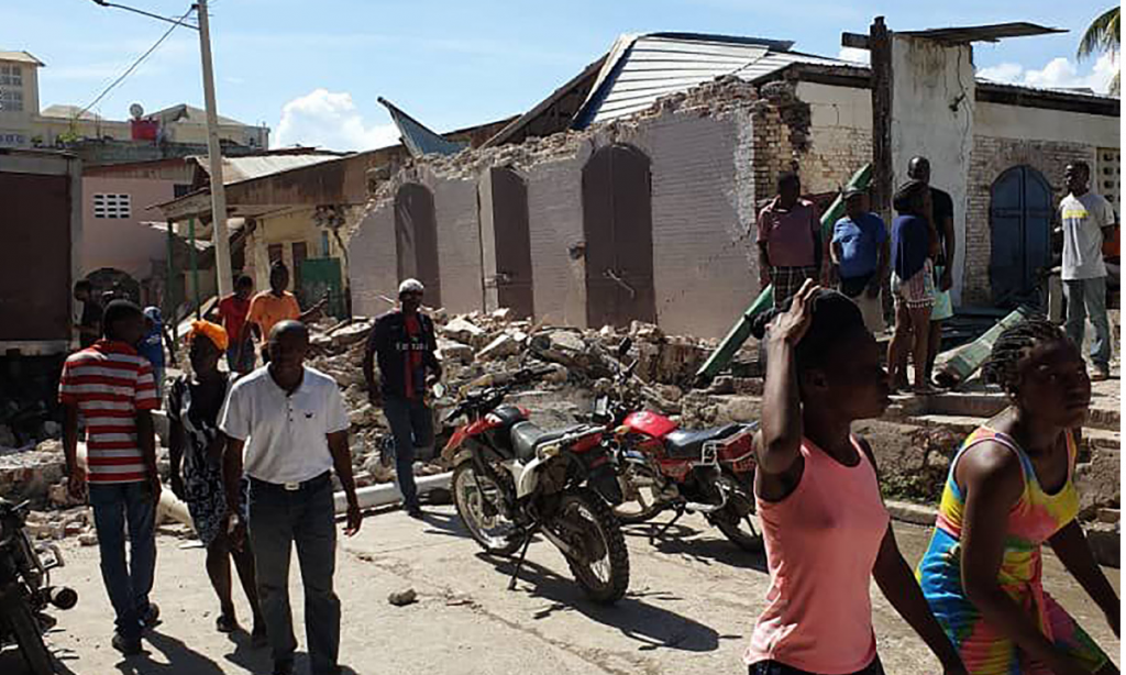 Terremoto de magnitude 7,2 atinge o Haiti e governo confirma mortes