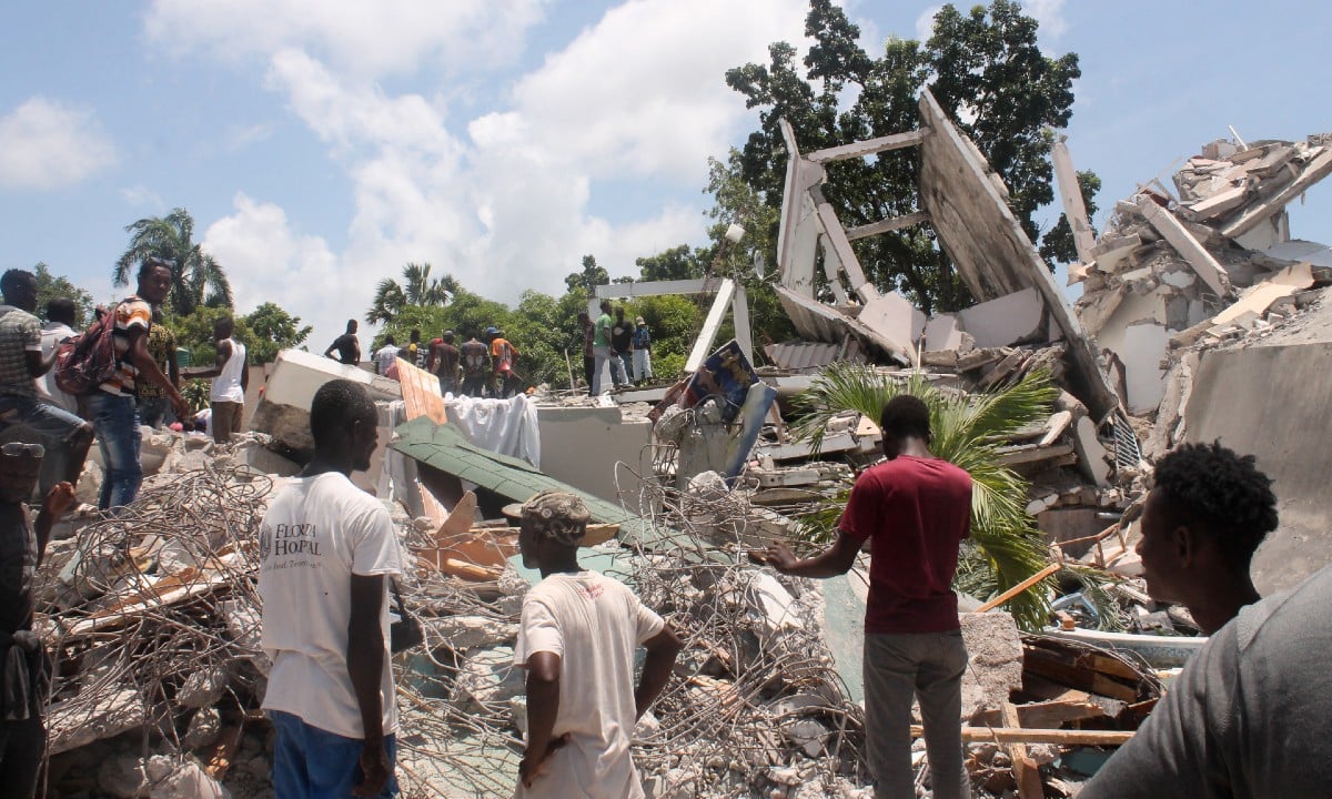 Terremoto no Haiti provoca mais de 700 mortes, dizem autoridades