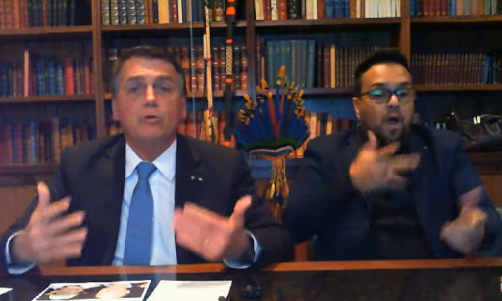 Bolsonaro volta a atacar Moraes e diz que Brasil pode ter ‘problemas’ nas eleições de 2022
