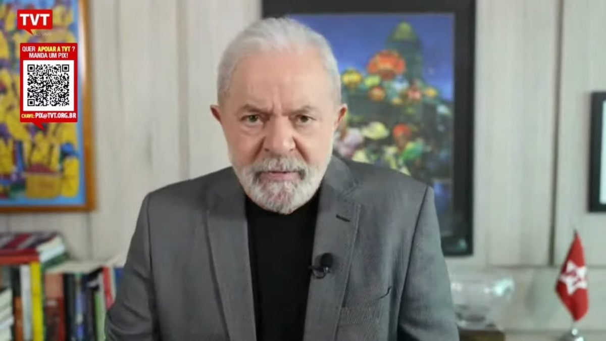 Ninguém suporta mais as cretinices de Bolsonaro, diz Lula
