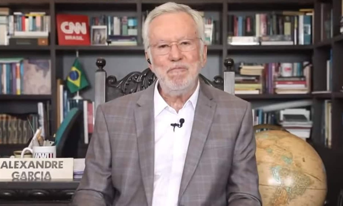 ‘Se eu digo uma coisa, tenho que praticar’, diz Alexandre Garcia após demissão