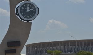 Bolsonaro diz que horário de verão pode voltar