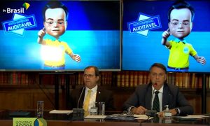Cármen Lúcia manda à PGR notícia-crime contra Bolsonaro pelo uso da TV Brasil em live