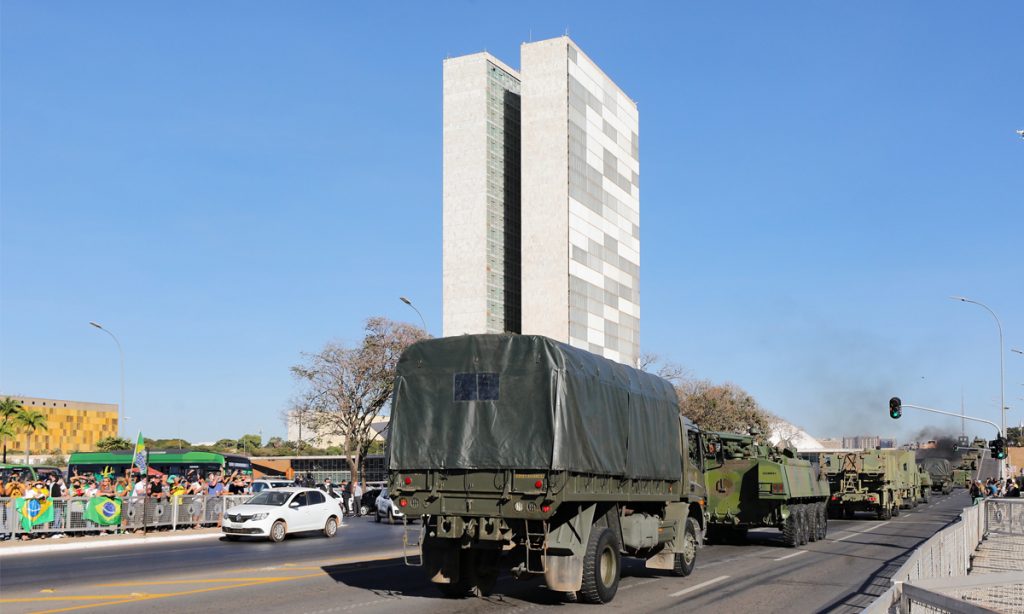 O golpe frustrado e o golpe que avança