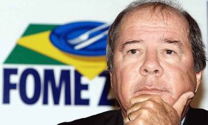 Morre o marqueteiro Duda Mendonça aos 77 anos