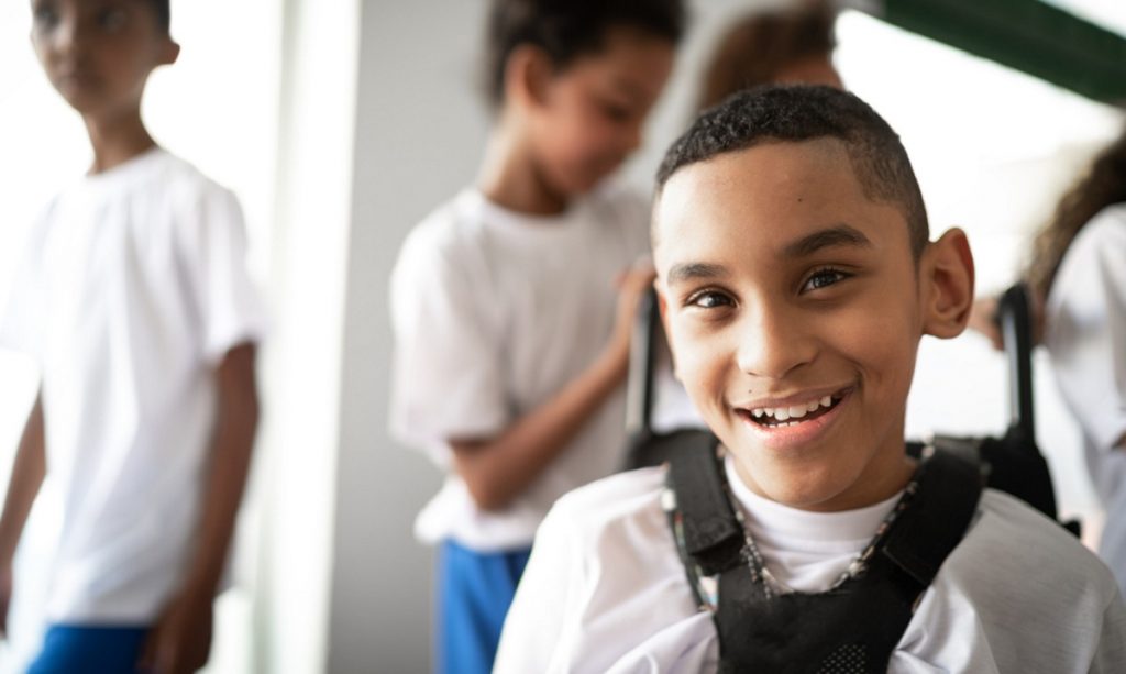 O povo cabe no orçamento. E em nossas escolas, cabem todas as pessoas