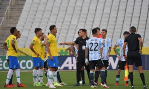 Anvisa interrompe jogo entre Brasil x Argentina e partida é cancelada