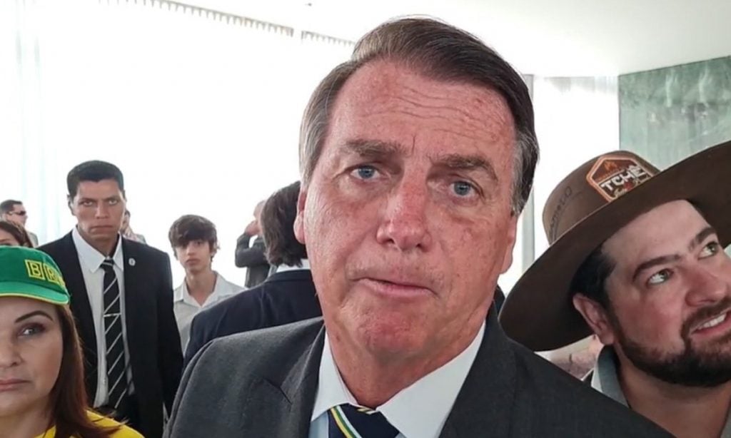 Bolsonaro confirma filiação ao PL no dia 30: ‘Está tudo certo’