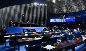 Senado aprova nova Lei de Improbidade, mas muda texto da Câmara; veja o que está em jogo