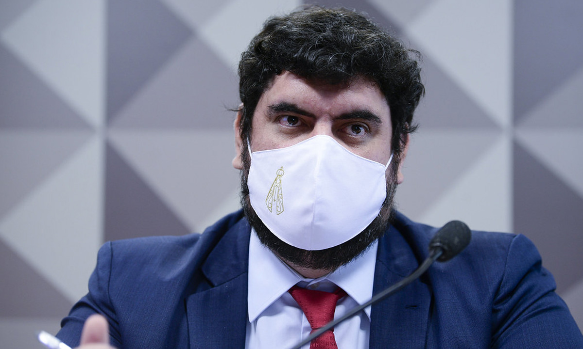 Lobista ‘vendia’ indicações para cargos no governo Bolsonaro, sugerem mensagens