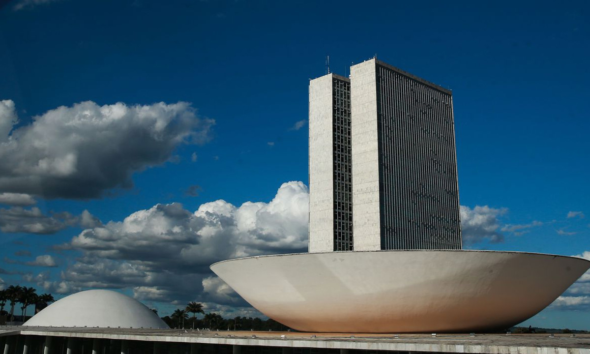 Senado analisa nova Lei de Improbidade, que dividiu a esquerda na Câmara; veja o que está em jogo