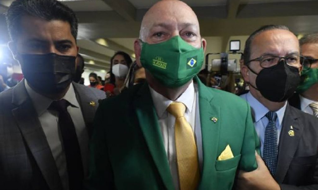 CPI da Covid: com acusações a Renan, Hang diz que está tranquilo sobre depoimento