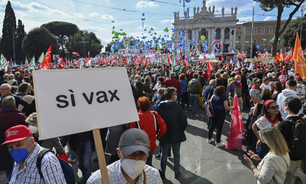 Roma tem gigantesca manifestação contra a extrema-direita