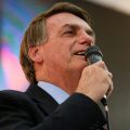 Por voto evangélico, Bolsonaro peregrina por Marchas para Jesus