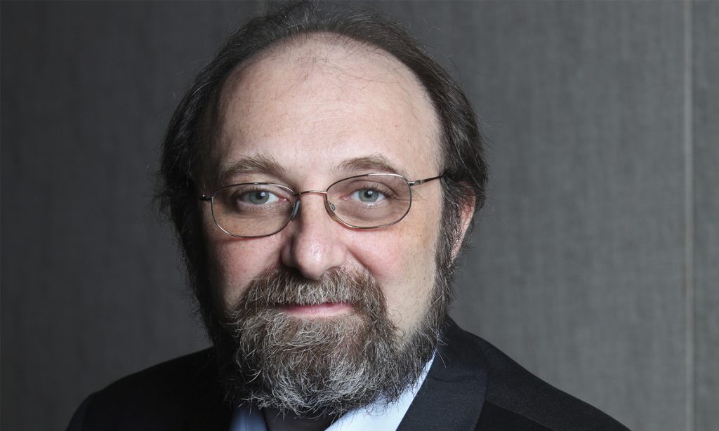 ‘Não decreto vitória sobre a pandemia de jeito nenhum’, diz Miguel Nicolelis