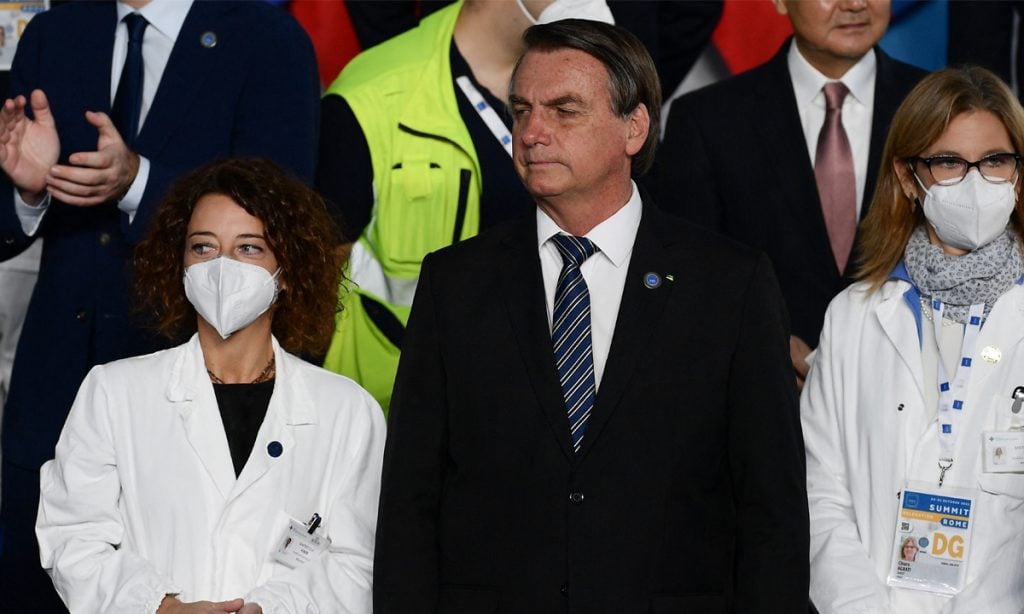 Isolado por líderes globais, Bolsonaro encerra participação no G20 sem reunião bilateral na agenda