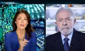 ‘As pessoas depositam em minha candidatura a possibilidade de recuperar o Brasil’, diz Lula