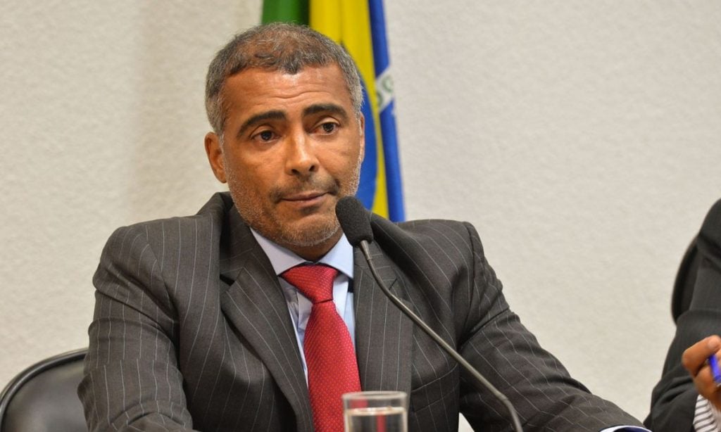 Eleições: no Rio, Romário se reelege ao Senado