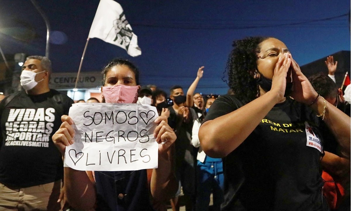 Alvo preferencial do governo Bolsonaro, a negritude brasileira forma novos quilombos