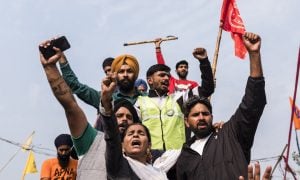 Após enormes protestos, Índia revoga leis de reforma agrícola