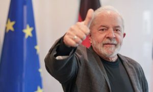 Lula dá início a agenda internacional para mostrar que ‘outro Brasil é possível’