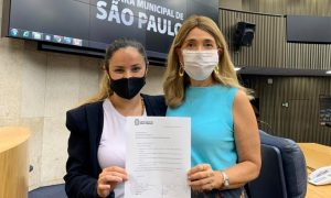 Novo suspende vereadoras que se agrediram na Câmara de São Paulo
