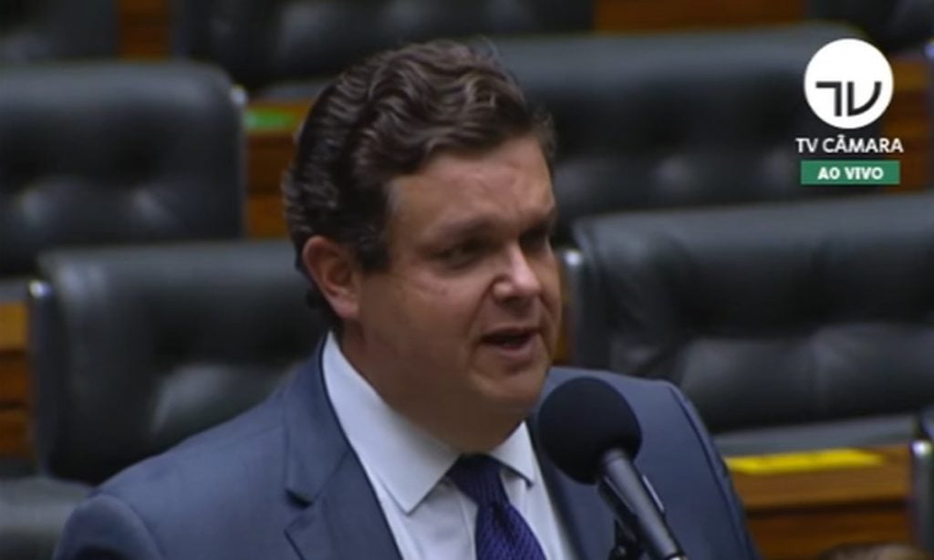 Após acordo com Lira, líder do PDT defende aprovação da PEC dos Precatórios
