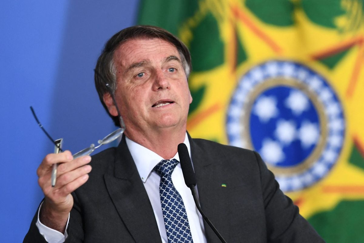 Bolsonaro diz que governo pode editar MP ou portaria até terça-feira sobre Refis