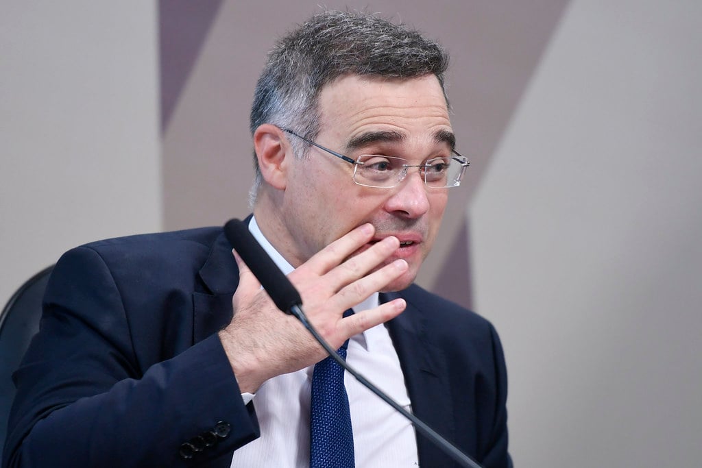 Mendonça diz que defenderá no STF o casamento civil entre pessoas do mesmo sexo