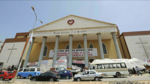 Polícia impede reabertura dos templos da Universal em Angola