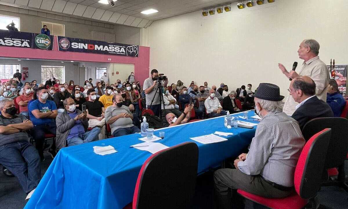 2022 vai ser uma tragédia econômica, diz Ciro Gomes