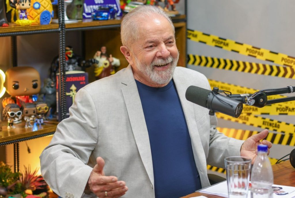 Lula tem 45% das intenções de voto e pode vencer no 1º turno, diz pesquisa