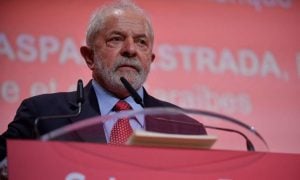 Aplicativo do WhatsApp suspende grupos ligados ao ex-presidente Lula, diz PT