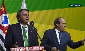Bolsonaro elogia Mendonça por ‘tomar Tubaína’ com ele e projeta ter ‘40% no STF’ em 2023