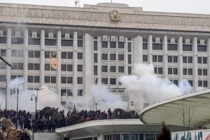 Cazaquistão diz que prendeu quase 6 mil em onda de protestos