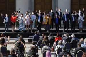 Mulheres são maioria na nova equipe ministerial do Chile