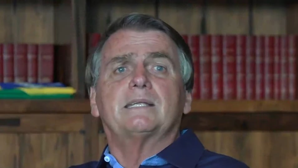 ‘Sou a pessoa mais importante do Brasil no momento’, diz Bolsonaro