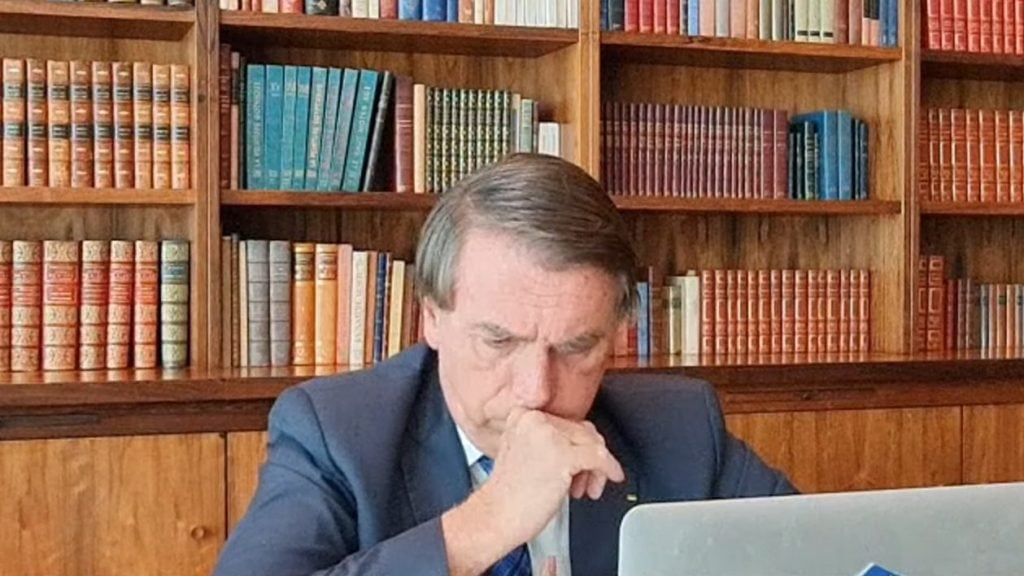 Bolsonaro admite problemas para a reeleição e pede união dos apoiadores