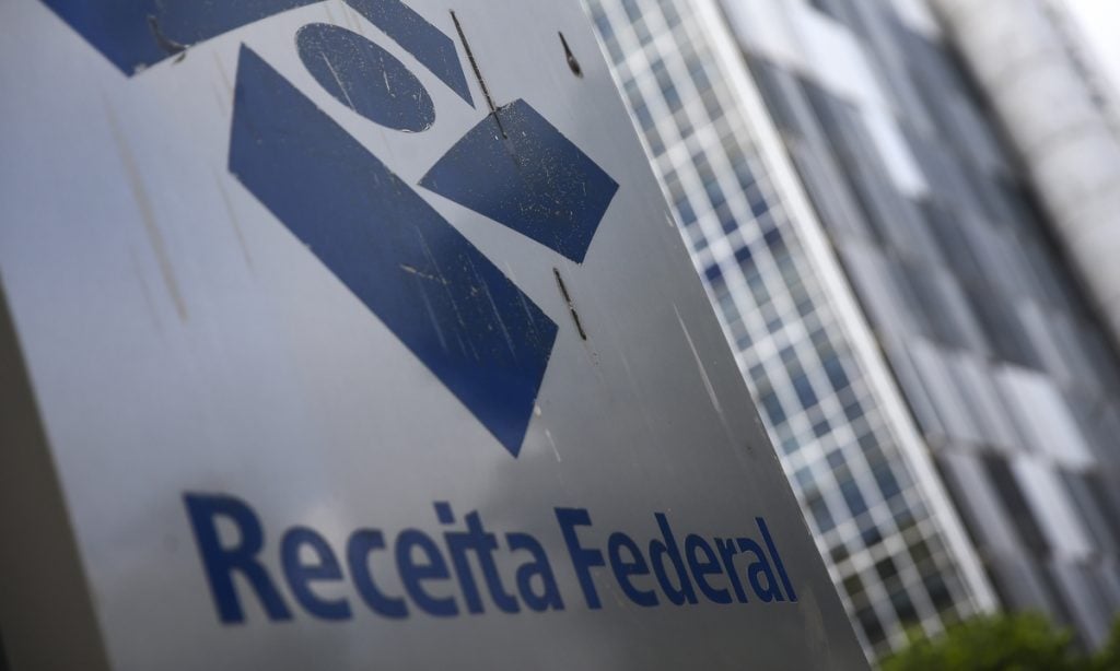 Reunião com Guedes foi 'frustrante', diz sindicato de auditores fiscais da Receita