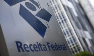 Reunião com Guedes foi ‘frustrante’, diz sindicato de auditores fiscais da Receita