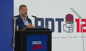 'Creio que teremos um 2º turno de Lula contra Ciro', diz presidente do PDT